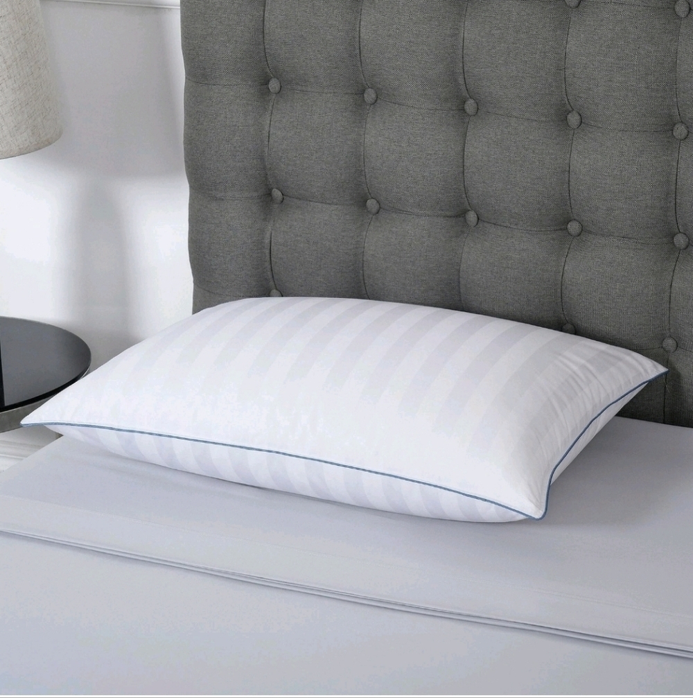 DownHaven Luxury White Down Filled Pillow Washable Standard/Queen 20 x 28 Inch - Picture 9 of 12